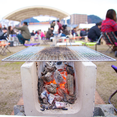 「豊前海一粒かき」のかき焼き祭り