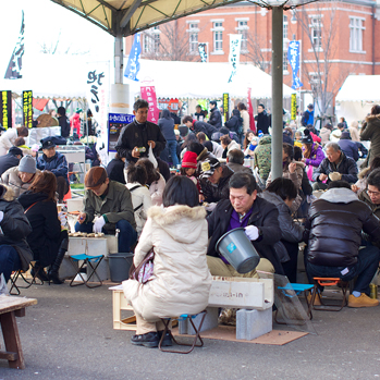 「豊前海一粒かき」のかき焼き祭り